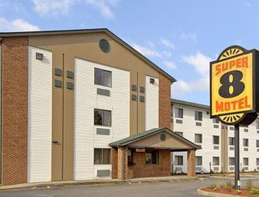 Super 8 By Wyndham Louisville Airport Экстерьер фото